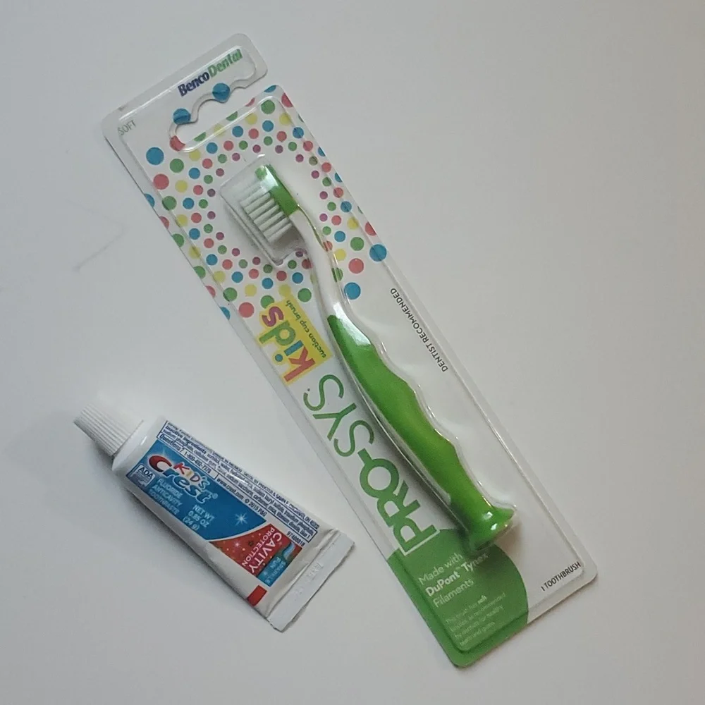 Children's Toothbrush & Toothpaste-OS